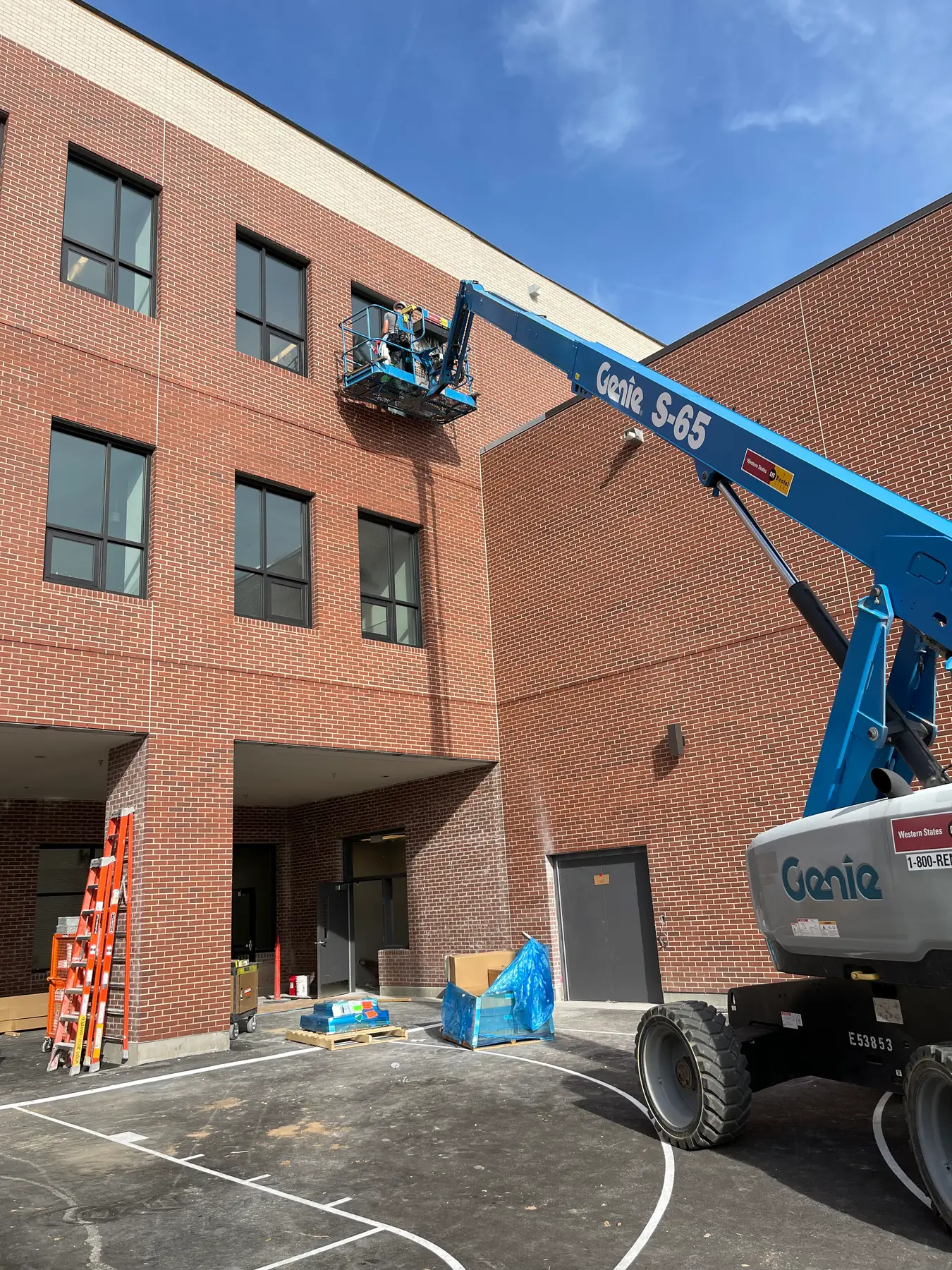 Commercial lift window cleaning — Boise, Idaho